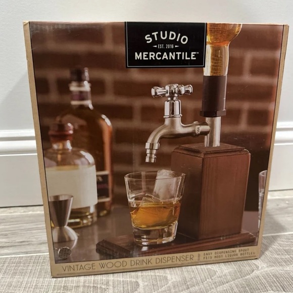 Vintage Wood Drink Dispenser - Picture 1 of 3